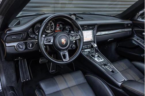 2019 Porsche 911 Turbo S