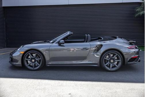 2019 Porsche 911 Turbo S