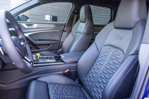 2023 Audi RS 6 Avant 4.0T