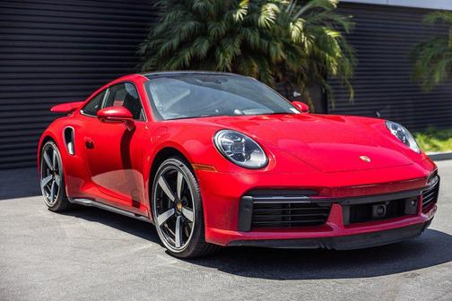 2024 Porsche 911 Turbo S