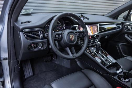 2026 Porsche Macan T