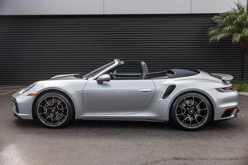 2022 Porsche 911 Turbo