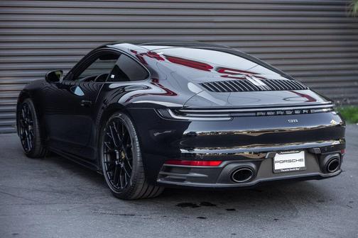 2022 Porsche 911 Carrera 4S