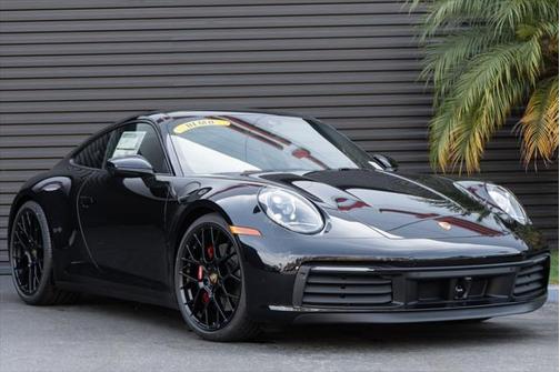 2022 Porsche 911 Carrera 4S