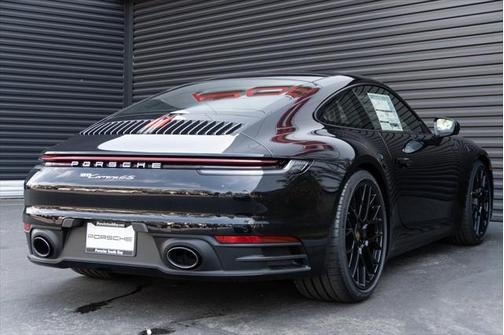 2022 Porsche 911 Carrera 4S
