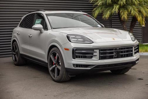 2026 Porsche Cayenne S