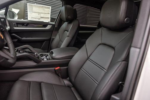 2026 Porsche Cayenne S