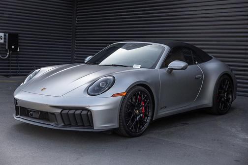 2025 Porsche 911 Carrera GTS