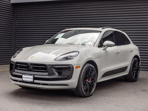 Chalk 2022 Porsche Macan Macan GTS