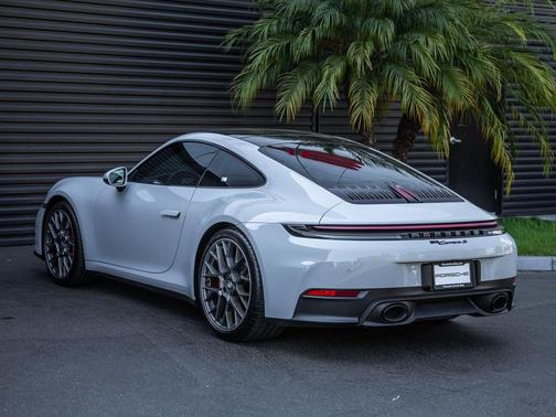 2025 Porsche 911 911 Carrera S