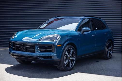 2024 Porsche Cayenne S