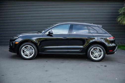 2023 Porsche Macan 