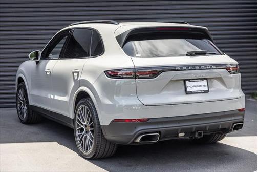2022 Porsche Cayenne