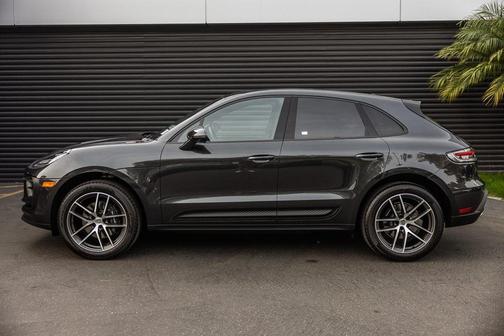 2025 Porsche Macan 