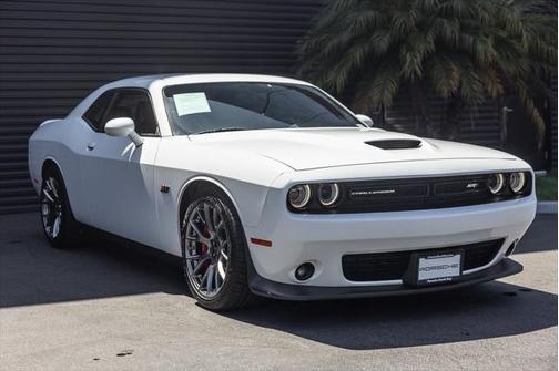 2015 Dodge Challenger SRT 392