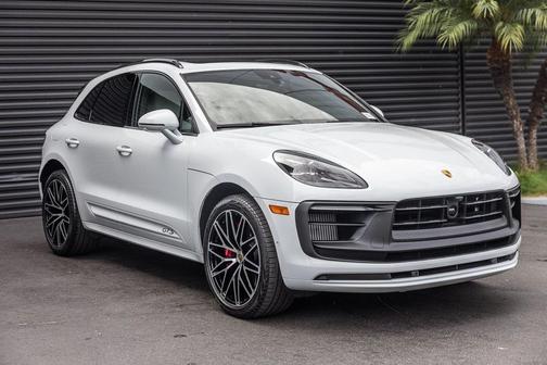 2024 Porsche Macan GTS