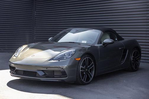 2025 Porsche 718 Boxster GTS 4.0