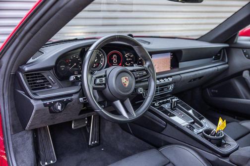 2024 Porsche 911 Carrera GTS