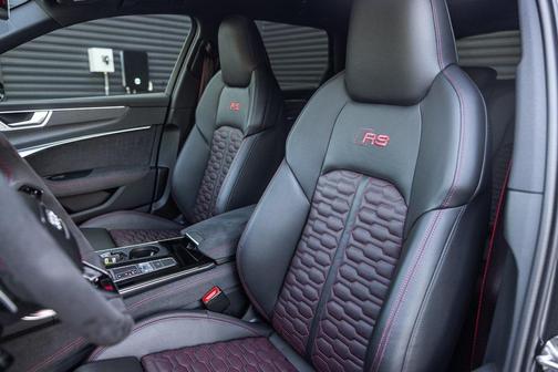 2024 Audi RS 6 Avant 4.0T