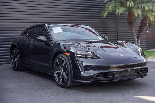 2022 Porsche Taycan 4