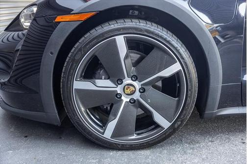 2022 Porsche Taycan 4