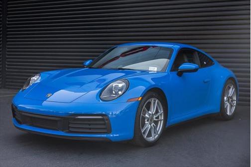 2022 Porsche 911 Carrera