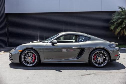 2024 Porsche 718 Cayman GTS 4.0