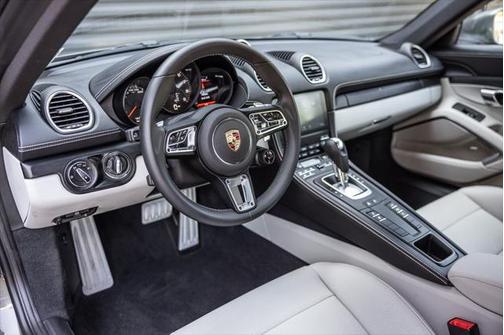 2024 Porsche 718 Cayman GTS 4.0