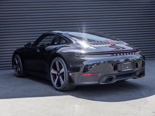 Jet Black 2026 Porsche 911 911 Carrera S