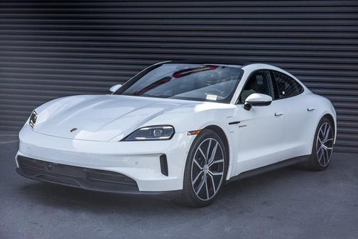 2025 Porsche Taycan 4