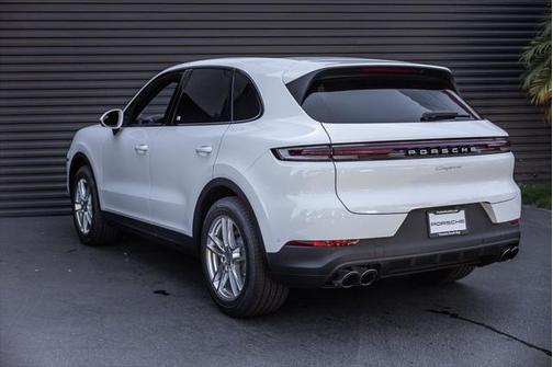 2024 Porsche Cayenne