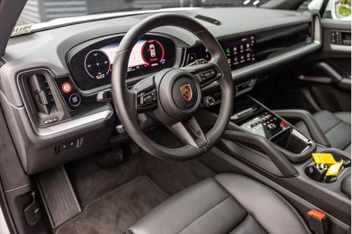 2024 Porsche Cayenne