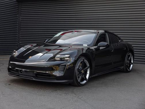 2023 Porsche Taycan GTS