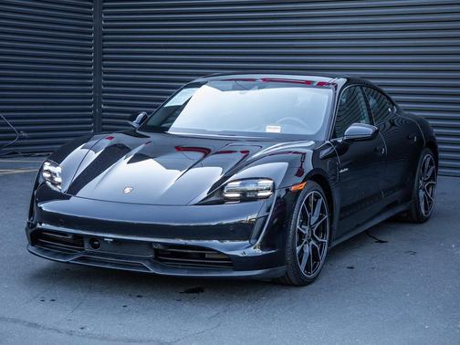 2023 Porsche Taycan 