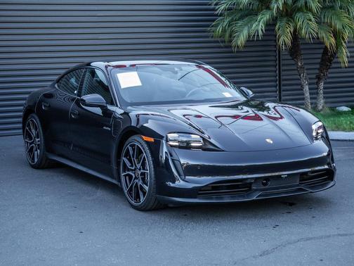 2023 Porsche Taycan 