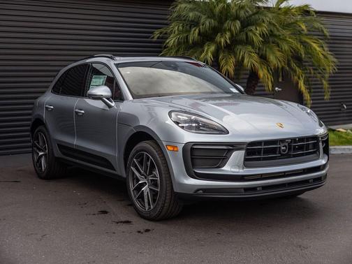 2026 Porsche Macan Macan