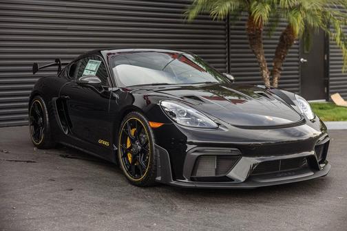 2025 Porsche 718 Cayman GT4 RS