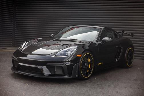 2025 Porsche 718 Cayman GT4 RS