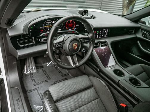 2021 Porsche Taycan 4