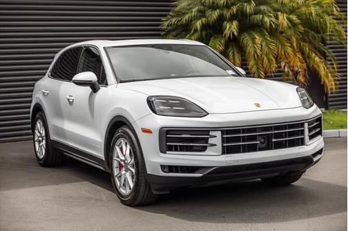 2024 Porsche Cayenne S