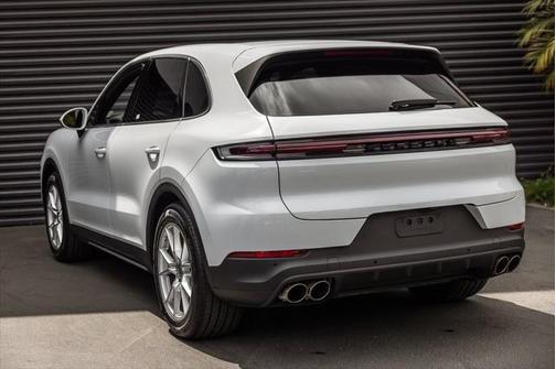 2024 Porsche Cayenne S