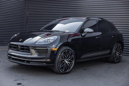 2024 Porsche Macan T