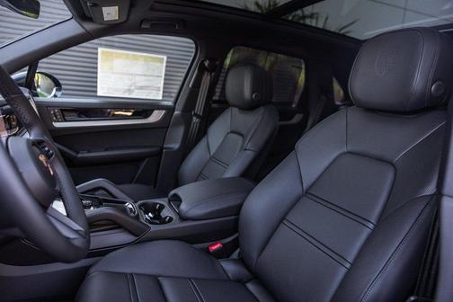 2026 Porsche Cayenne Cayenne S E-Hybrid