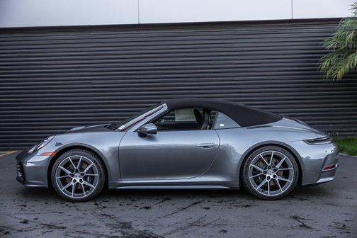 2026 Porsche 911 Carrera T