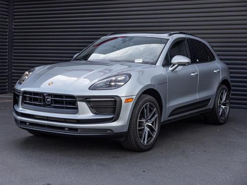 2023 Porsche Macan 