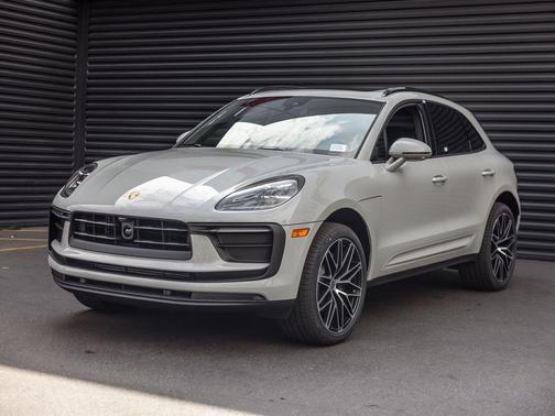 Chalk 2026 Porsche Macan Macan