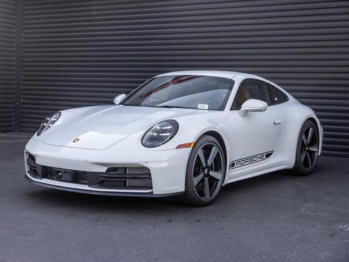 2026 Porsche 911 Carrera 4S