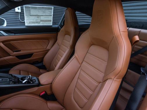 2026 Porsche 911 Carrera 4S