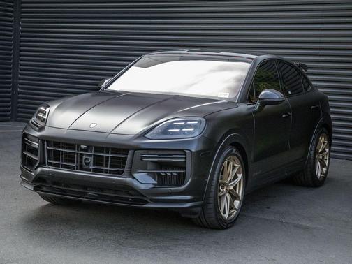2024 Porsche Cayenne Turbo GT