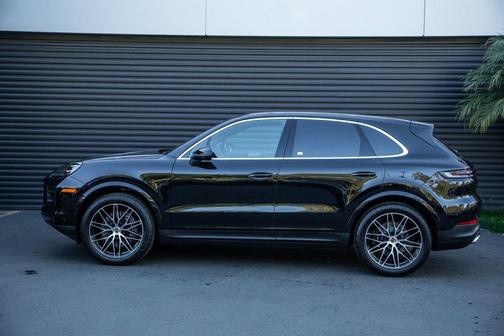 2025 Porsche Cayenne Cayenne